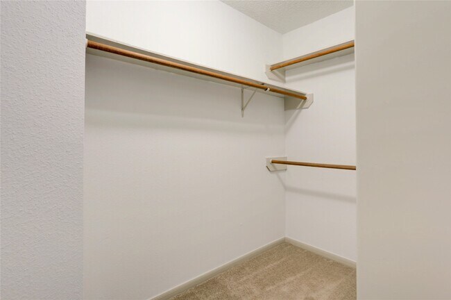 Building Photo - 3122 Rimrock Dr