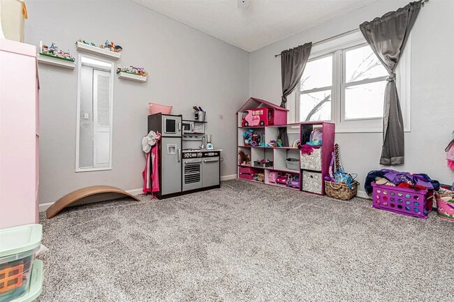 Building Photo - Quality Home Management