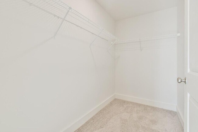 Building Photo - 126 Cannon Trce Dr