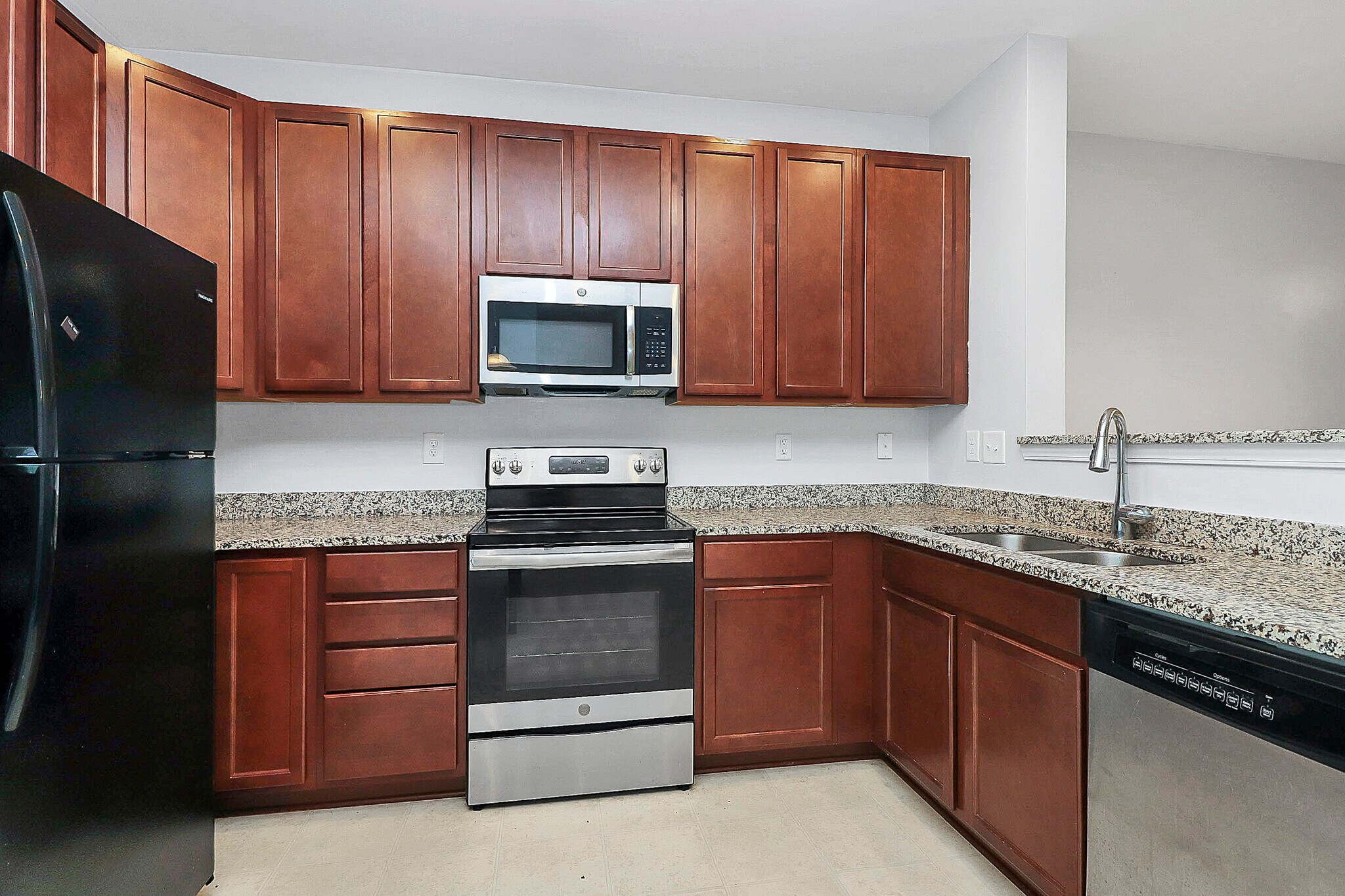 Building Photo - 11109 Pettus Ct
