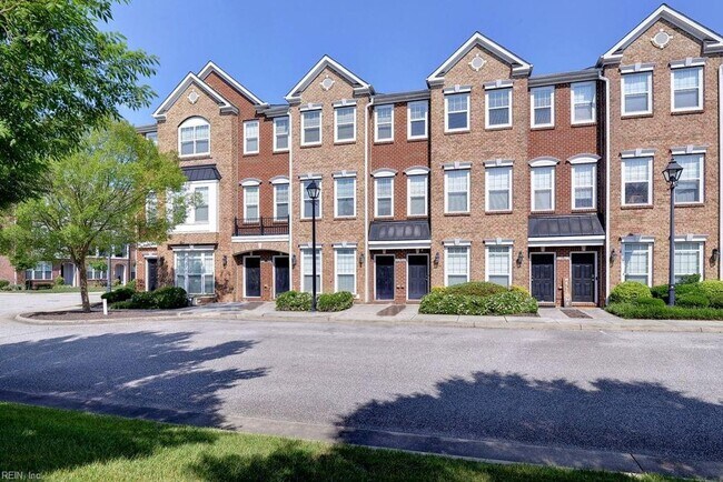 Primary Photo - 606 Red Hill Rd