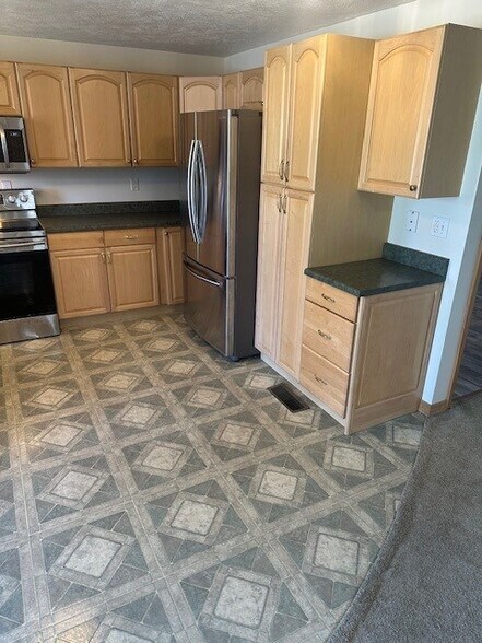 Building Photo - 131 Alameda Rd