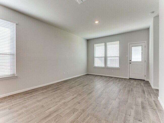 Building Photo - 5217 Blue Night Dr