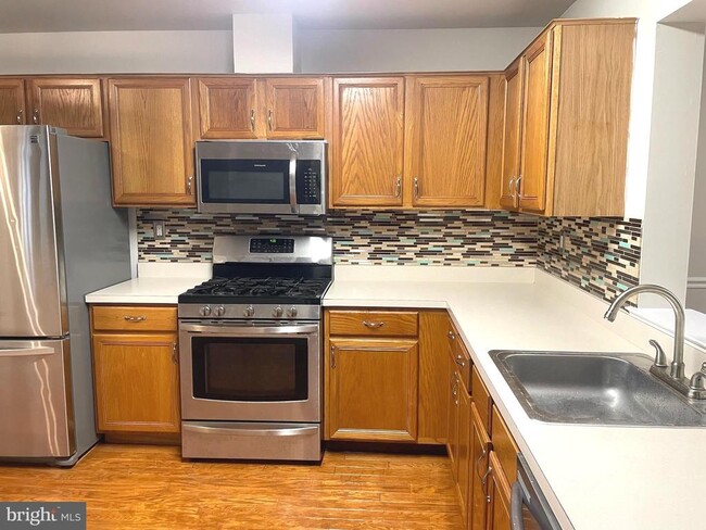 Building Photo - 1503 Liberty Ct