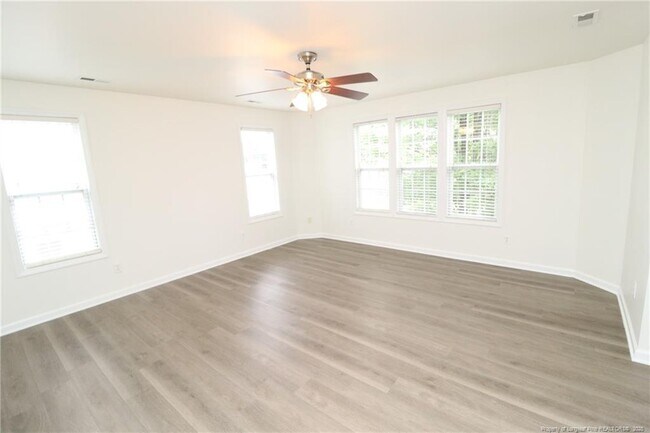Building Photo - 125 Occidental Dr