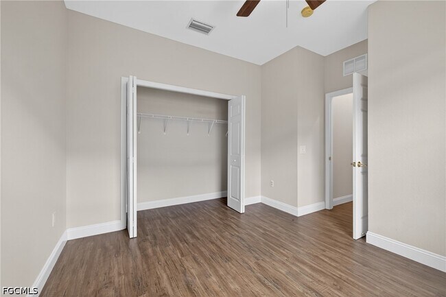 Building Photo - 14214 Manchester Dr