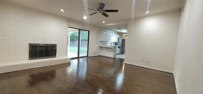 Building Photo - 5624 Woodway Dr