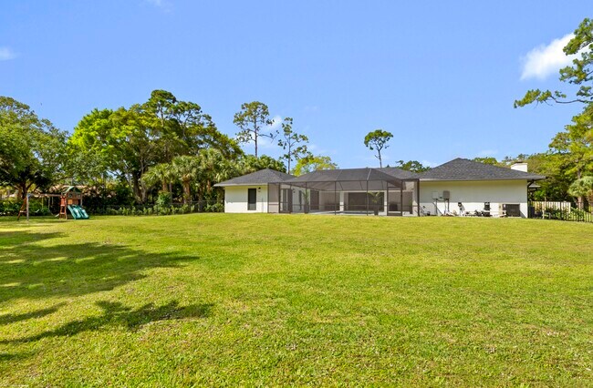 Building Photo - 13453 Doubletree Trail