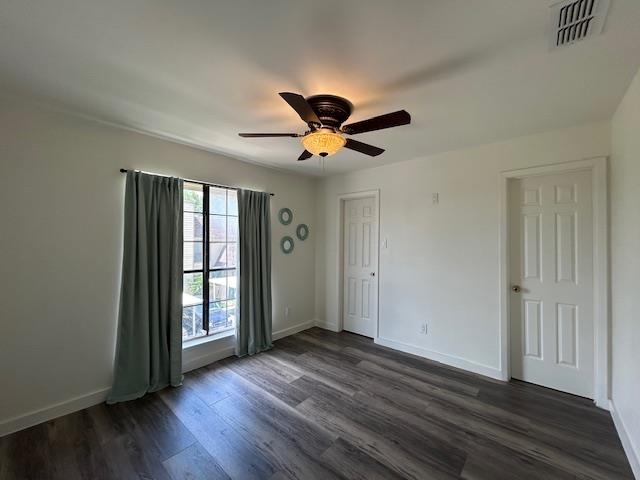 Building Photo - 200 Martingale