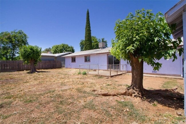 Building Photo - 1257 Rosekrans Dr