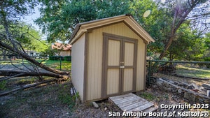 Building Photo - 5470 Fallen Oak Dr