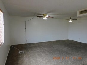 Building Photo - 1276 W 20th Pl