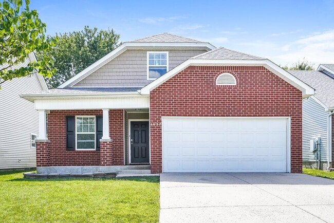 Building Photo - 1632 Beaconcrest Cir