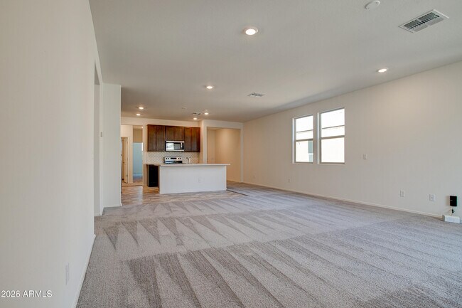 Building Photo - 12340 W Kaler Dr