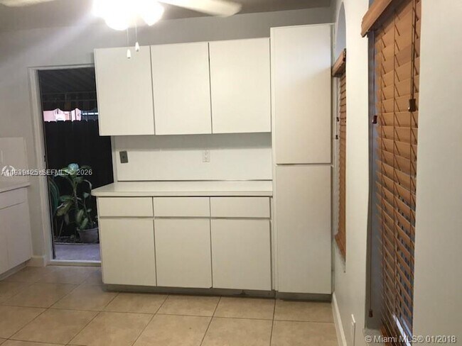 Building Photo - 7168 SW 21st St