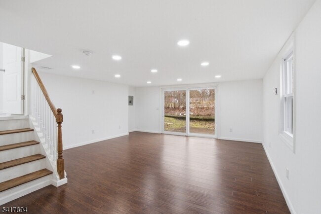 Building Photo - 67 Nolans Point Rd