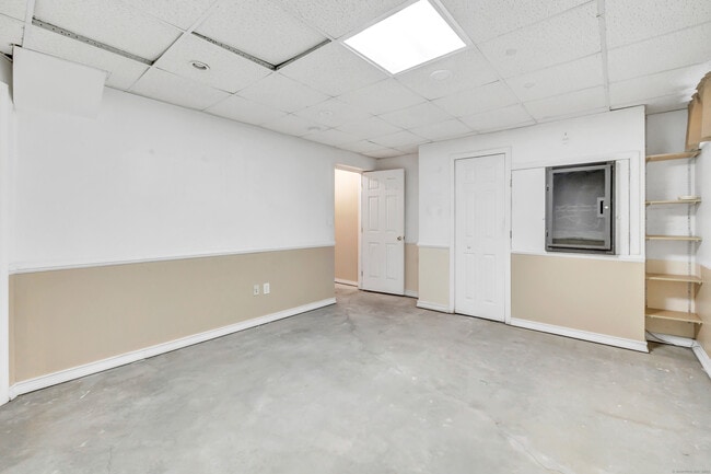 Building Photo - 9 Milford Hunt Ln