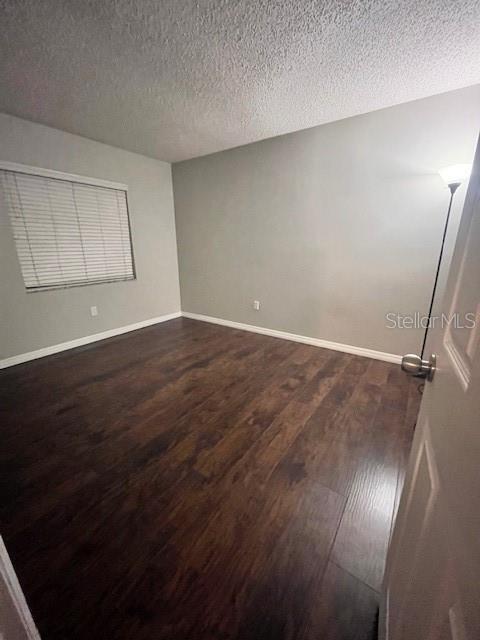 Building Photo - 724 Fortuna Dr