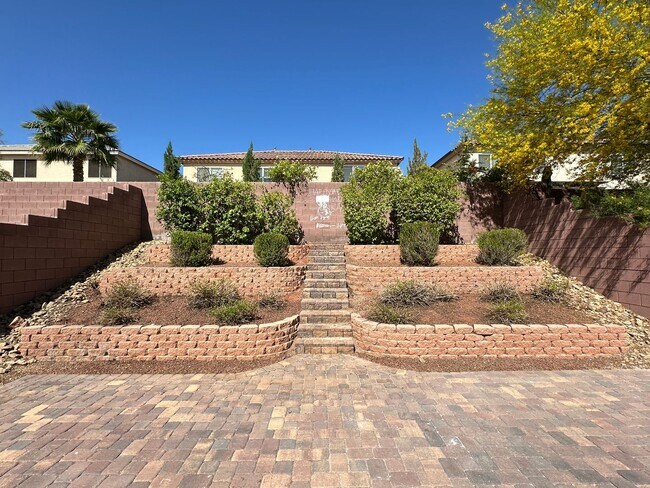 Building Photo - WOODBRIDGE AT PINNACLE PEAKS