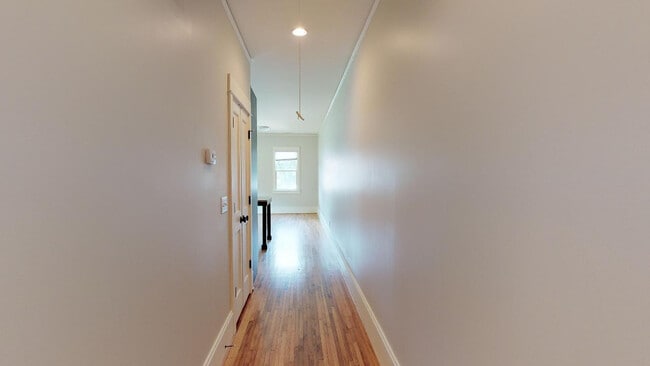 Building Photo - Beautiful Renovated Duplex in Wilmore!