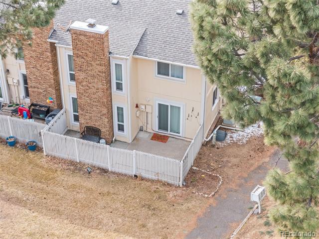 Building Photo - 2754 S Kenton Ct