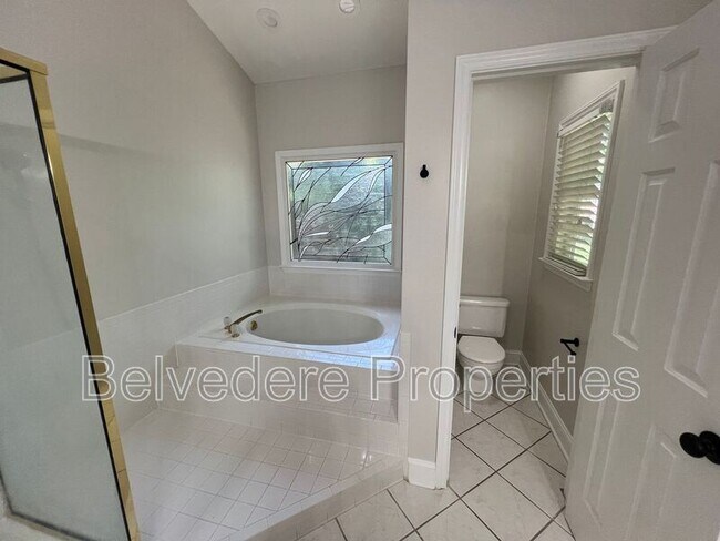 Building Photo - 6409 Spyglass Dr