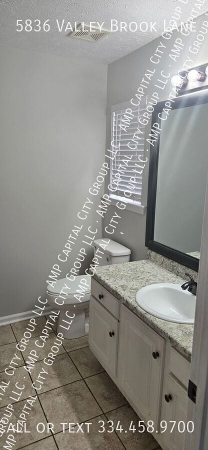 Building Photo - 5836 Valley Brook Ln