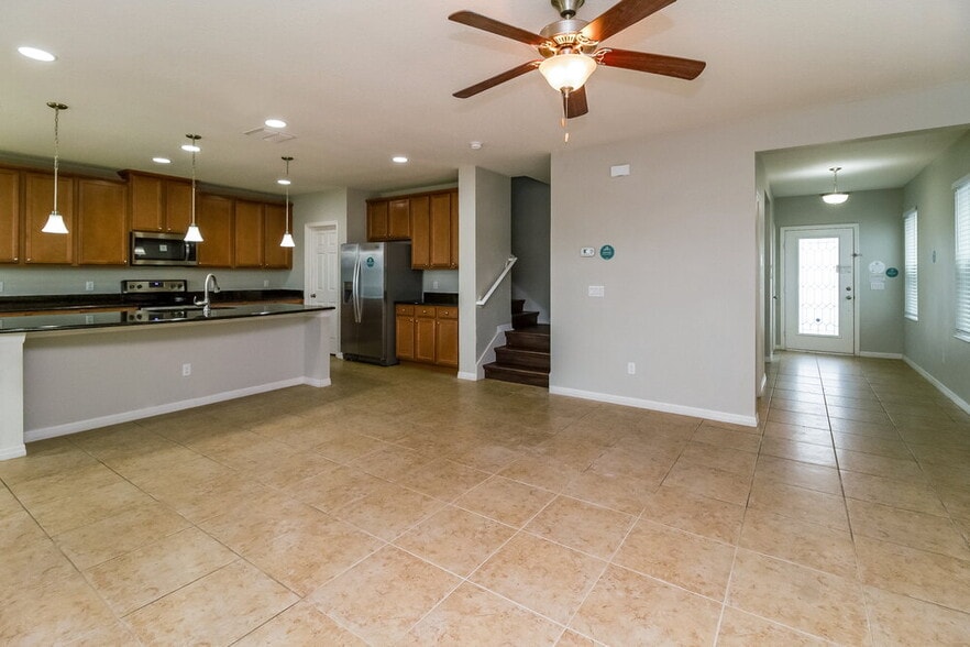 Building Photo - 3205 Turret Dr