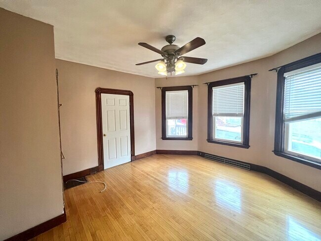 Building Photo - 86 Partridge Ave