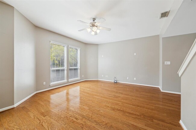 Building Photo - 1730 Bevis St