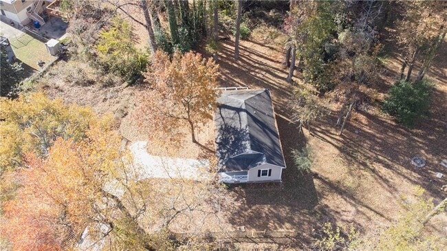 Building Photo - 183 Burbank Dr SW