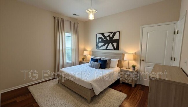 Building Photo - 5868 Brush Hollow Rd