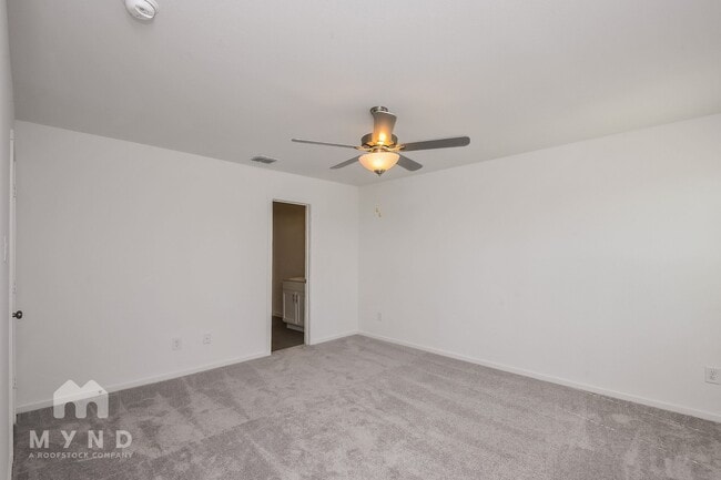 Building Photo - 2749 Mistwood Dr