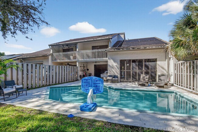 Building Photo - 372 Deer Creek Wildwood Ln E