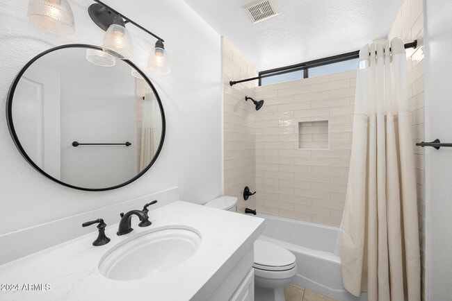 Building Photo - 7400 E Gainey Club Dr