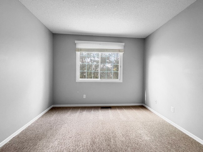 Building Photo - 8349 Kimball Dr