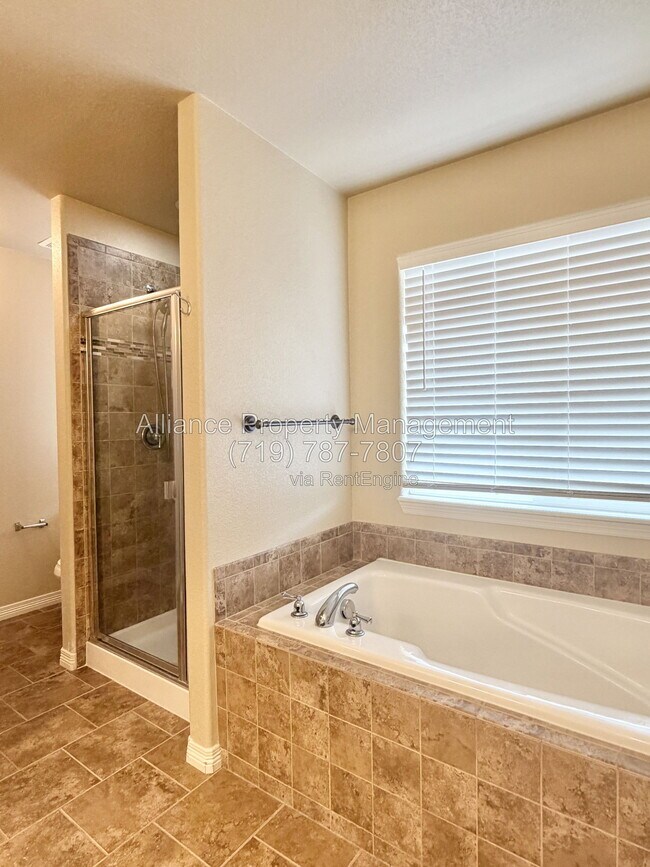 Building Photo - 7270 Araia Dr