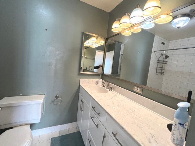 Building Photo - 70 W Burton Pl