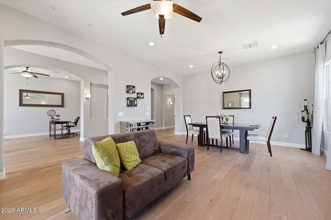 Building Photo - 4254 E Valencia Dr