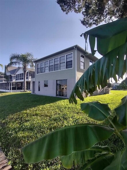 Building Photo - 3179 Sea Grape Dr
