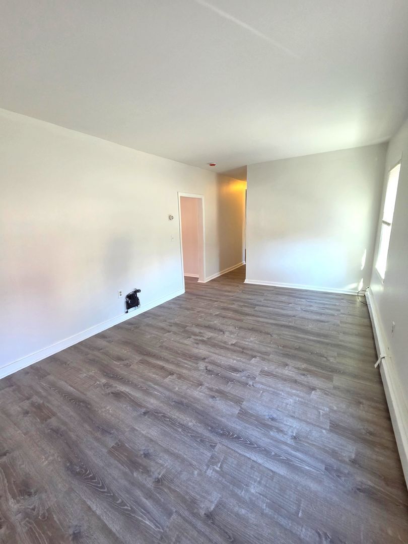 Building Photo - 91-99 Ives Street