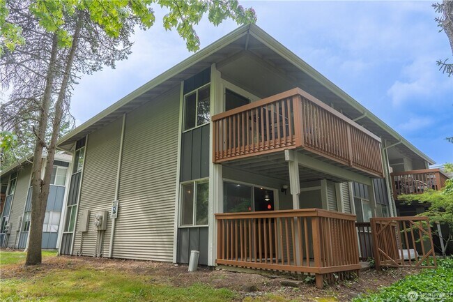 Building Photo - 1Bd/1Ba Redmond Condo
