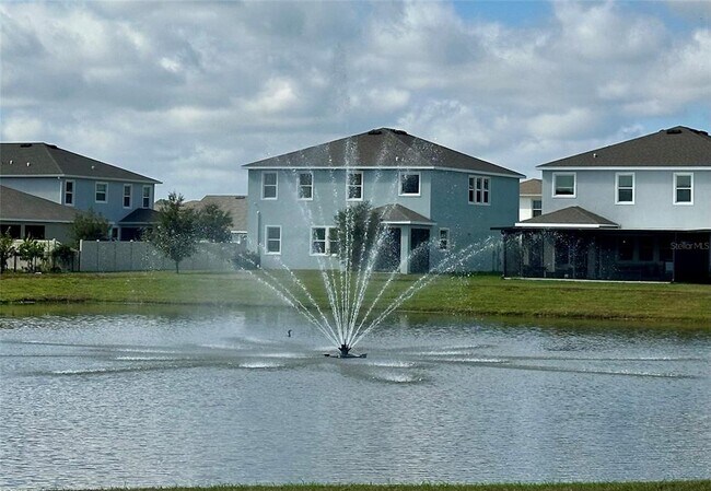 Building Photo - 32860 Brooks Hawk Ln