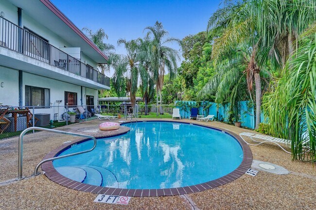 Building Photo - 2514 Taylor St