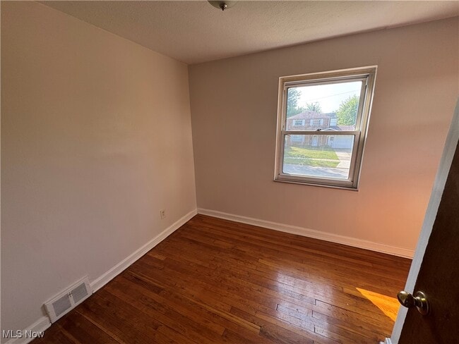 Building Photo - 21371 Priday Ave