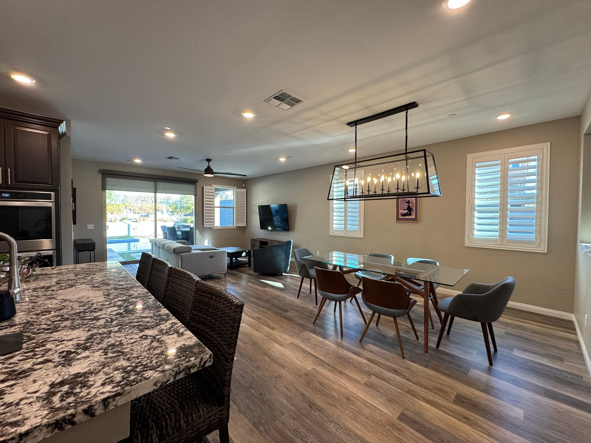 Building Photo - 331 Coastal Redwood St