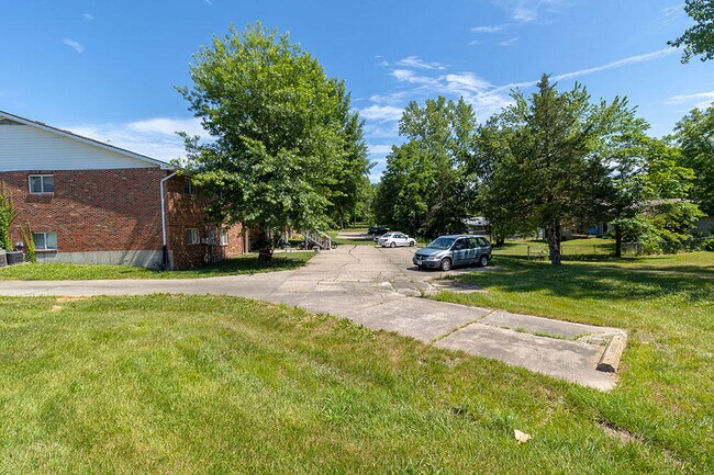 Building Photo - 280 Apple Tree Ct