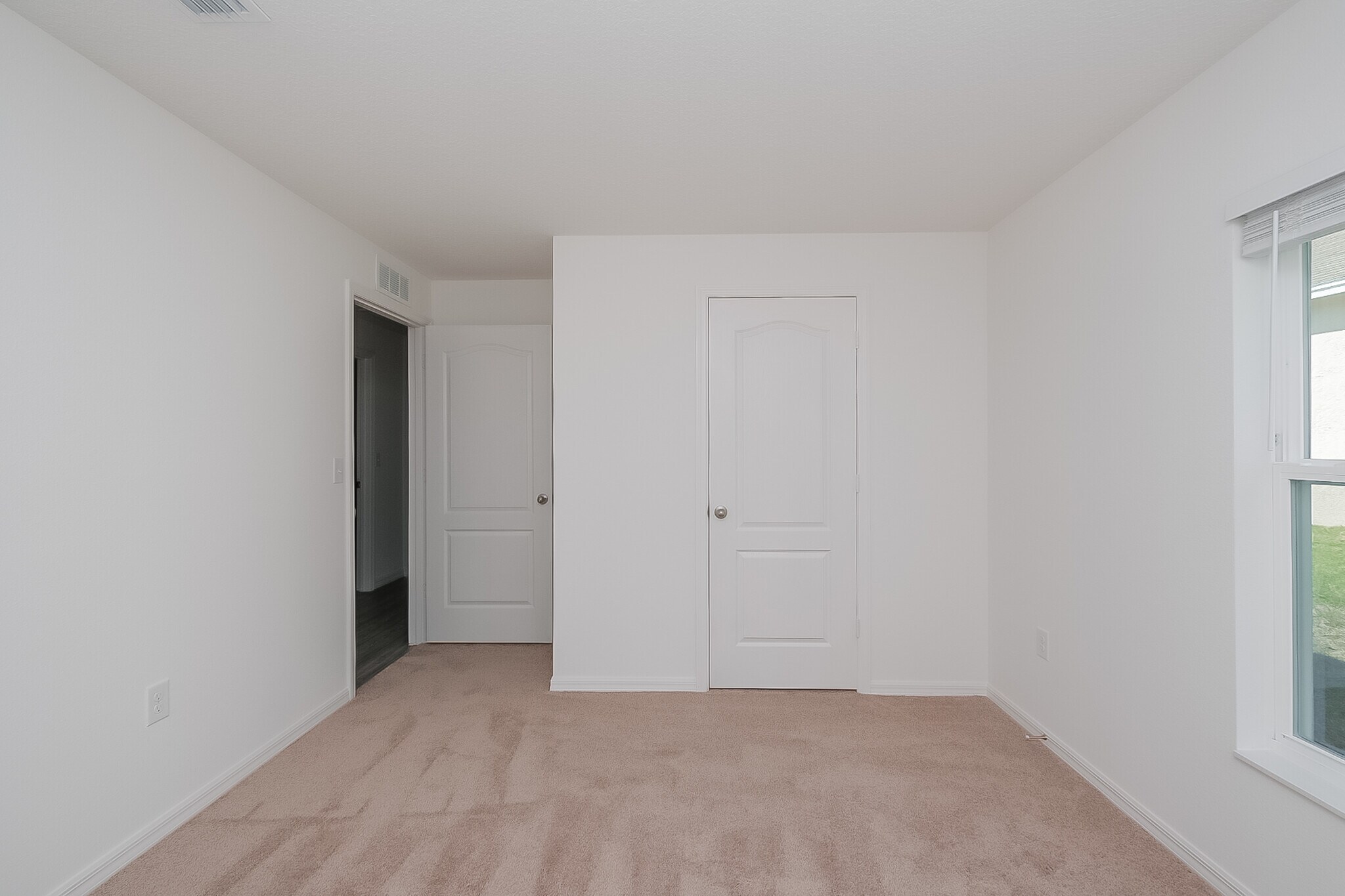 Building Photo - 8825 Southern Charm Cir