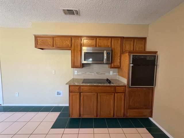 Building Photo - 5604 Ember Dr