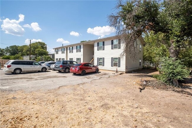 Building Photo - 6110 Wheless Cove